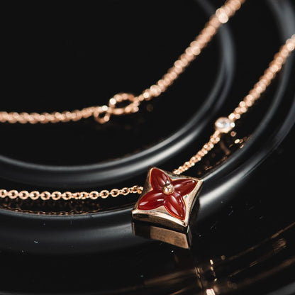 [LuckyStar]Sternkette Roségold 1 Diamant