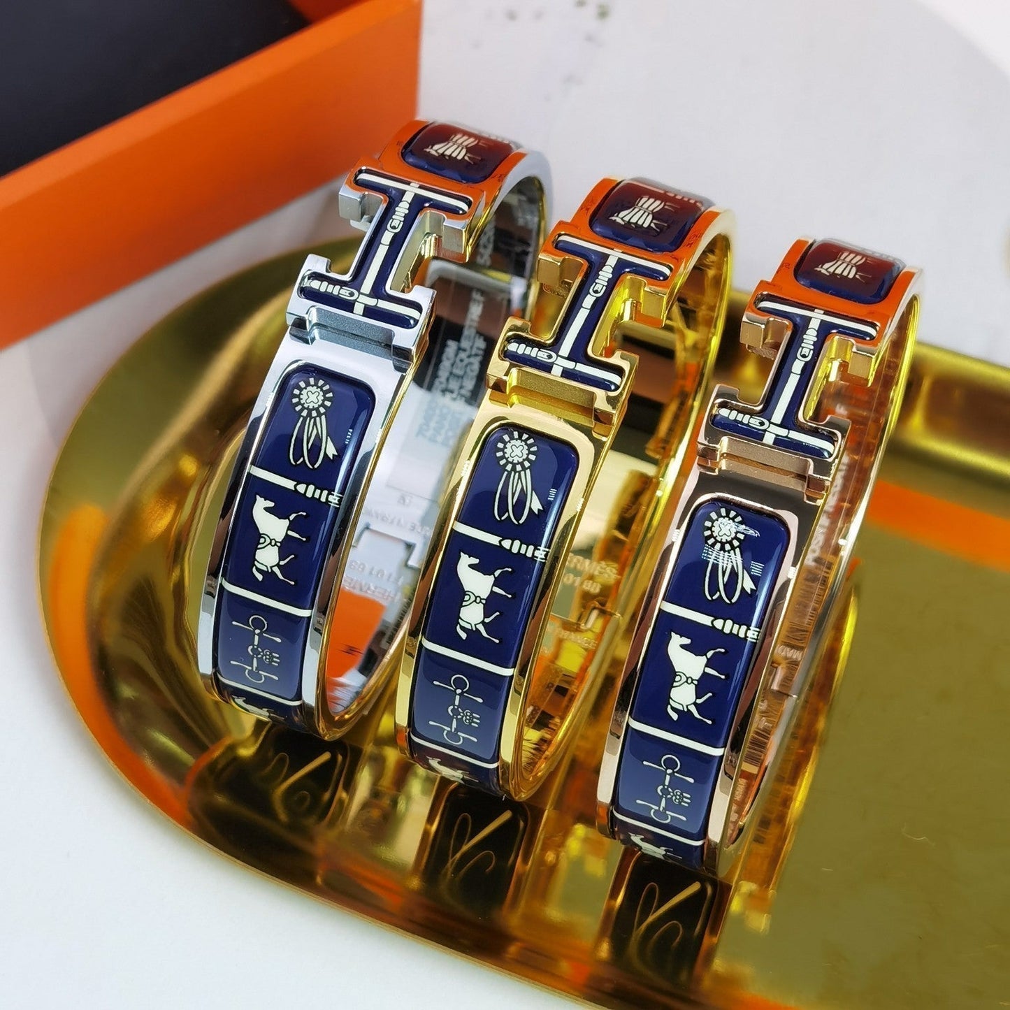 [LuckyStar]H COUVERTURES DUNKELBLAUES ARMBAND