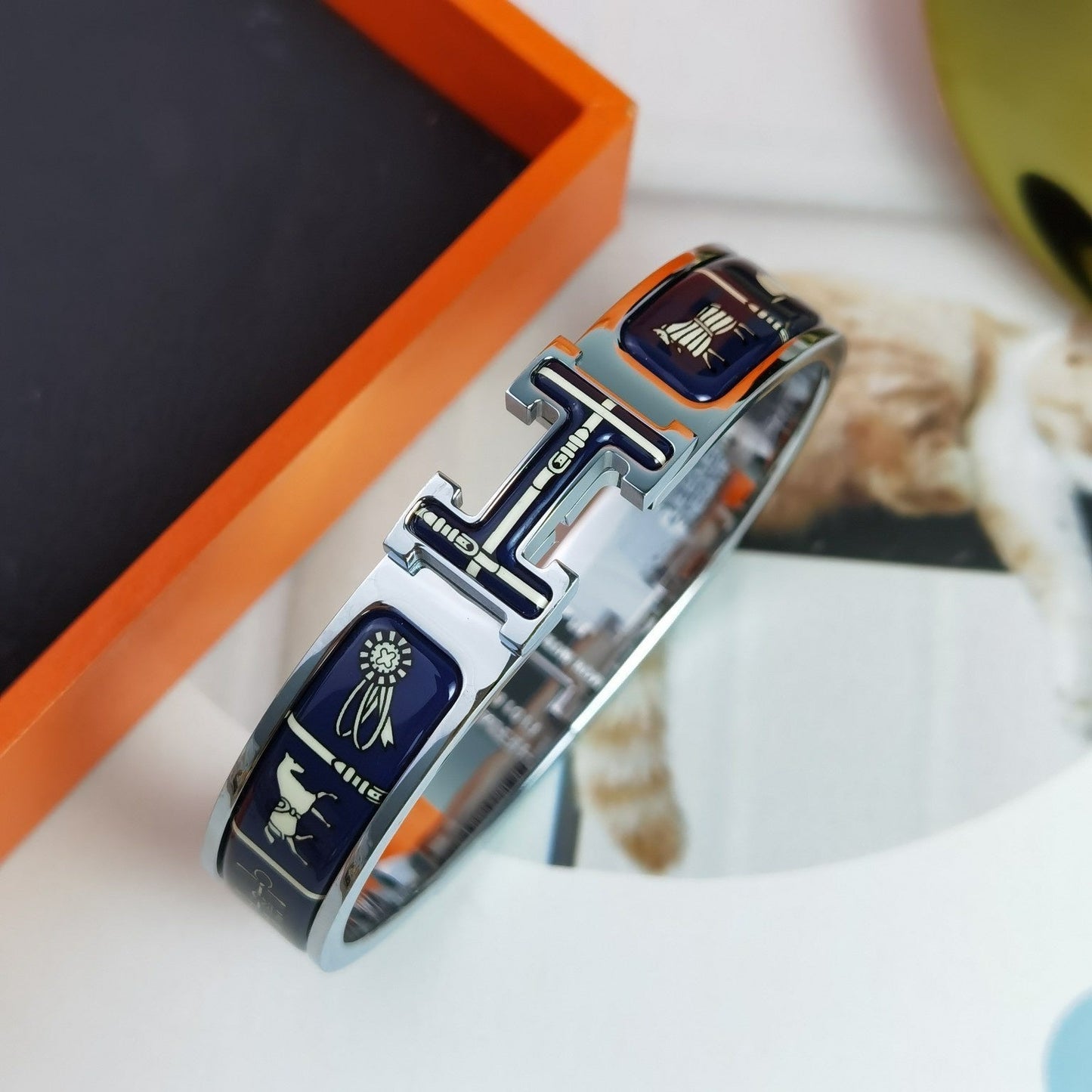 [LuckyStar]H COUVERTURES DUNKELBLAUES ARMBAND