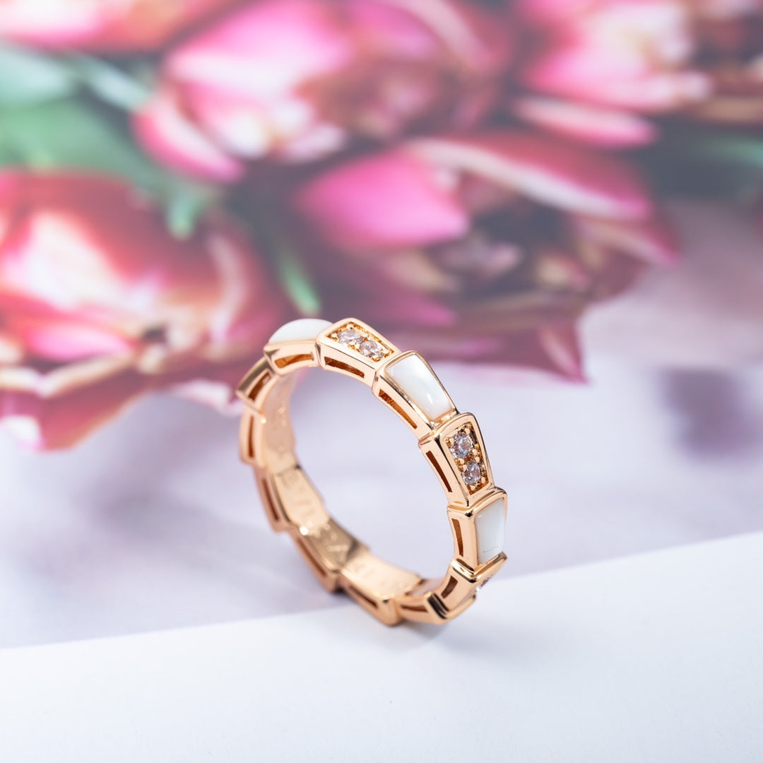 [LuckyStar]SERPENTI RING ROTGOLD DIAMANT MOP 3MM