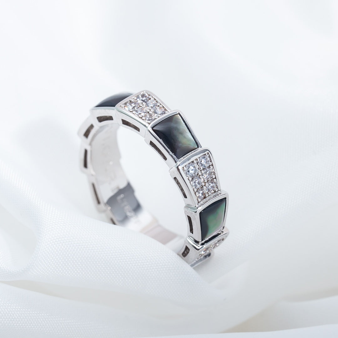 [LuckyStar]SERPENTI RING SILBER DIAMANT SCHWARZ MOP 4MM