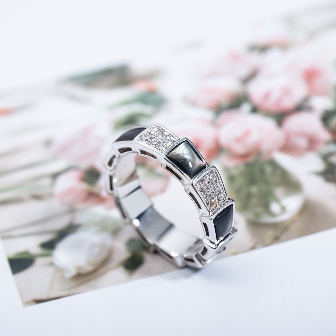 [LuckyStar]SERPENTI RING SILBER DIAMANT SCHWARZ MOP 4MM