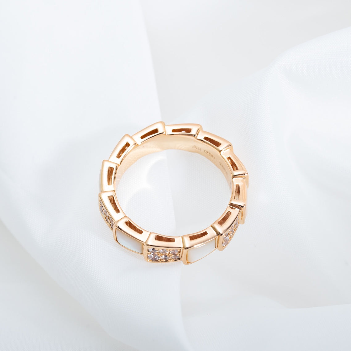 [LuckyStar]SERPENTI RING ROTGOLD MIT DIAMANTEN 4MM