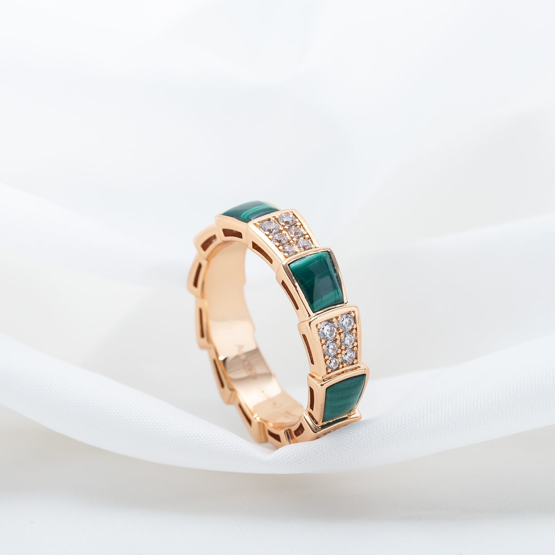 [LuckyStar]SERPENTI RING ROTGOLD MALACHIT DIAMANT GEPAVIERT 4MM
