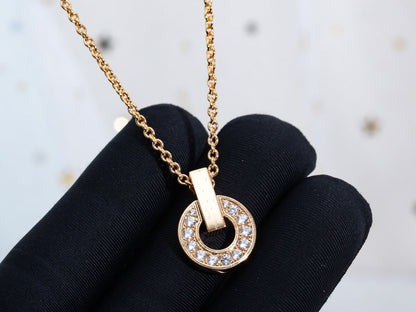 [LuckyStar]GARI HALSKETTE ROTGOLD DIAMANT