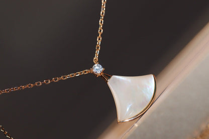 [LuckyStar]DREAM HALSKETTE WEISSES MOP ROSÉGOLD 1 DIAMANT