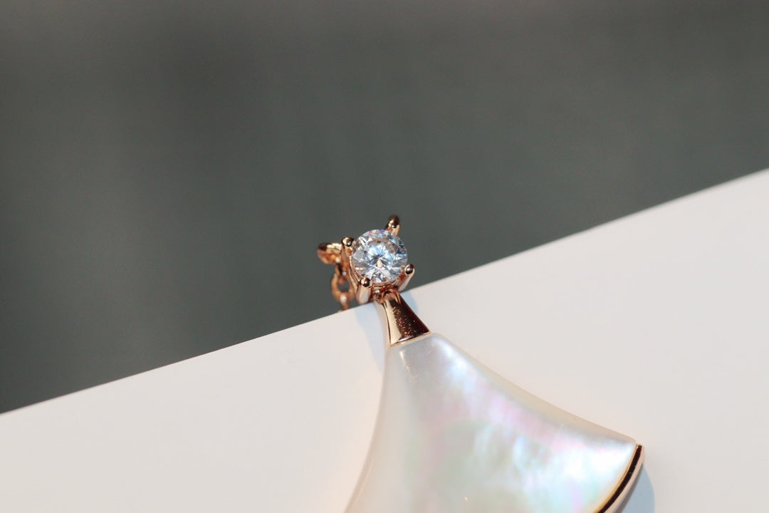 [LuckyStar]DREAM HALSKETTE WEISSES MOP ROSÉGOLD 1 DIAMANT