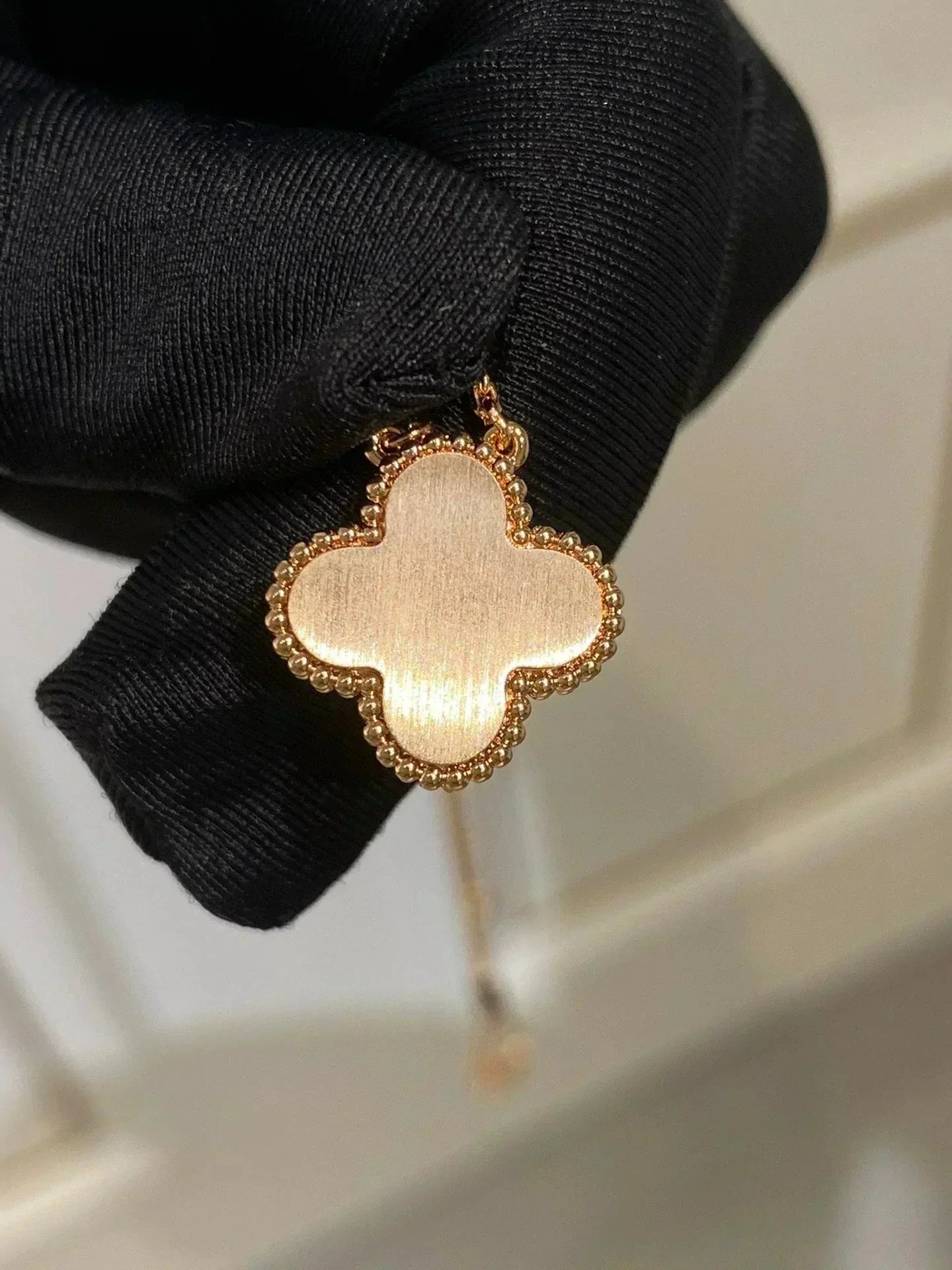 [LuckyStar]CLOVER 15MM DIAMANT-RHODONIT-HALSKETTE