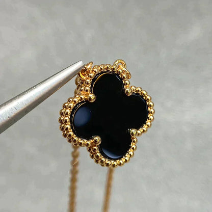 [LuckyStar]CLOVER 15MM SCHWARZER ONYX EINZELNE BLUMENHALSKETTE
