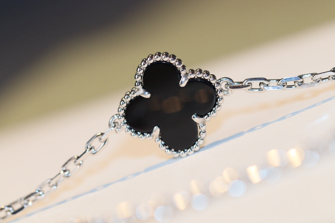 [LuckyStar]CLOVER 20 MOTIFS ONYX DIAMOND SILVER