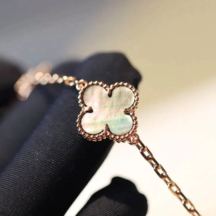 [LuckyStar]CLOVER 20 MOTIFS DARK MOP DIAMOND  NECKLACE