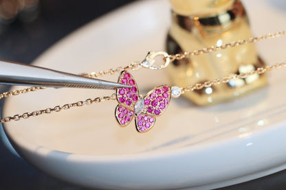 [LuckyStar]HALSKETTE MIT ROTEN DIAMANTEN UND SCHMETTERLINGEN AUS ROSÉGOLD