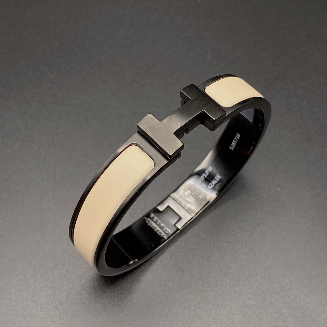[LuckyStar]H-ARMBAND 12MM SCHWARZ BEIGE KERAMIK
