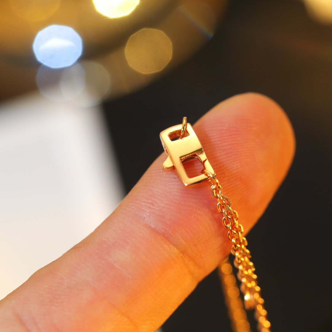 [LuckyStar]HALSKETTE AUS ROTGOLD MIT STERN UND SONNE