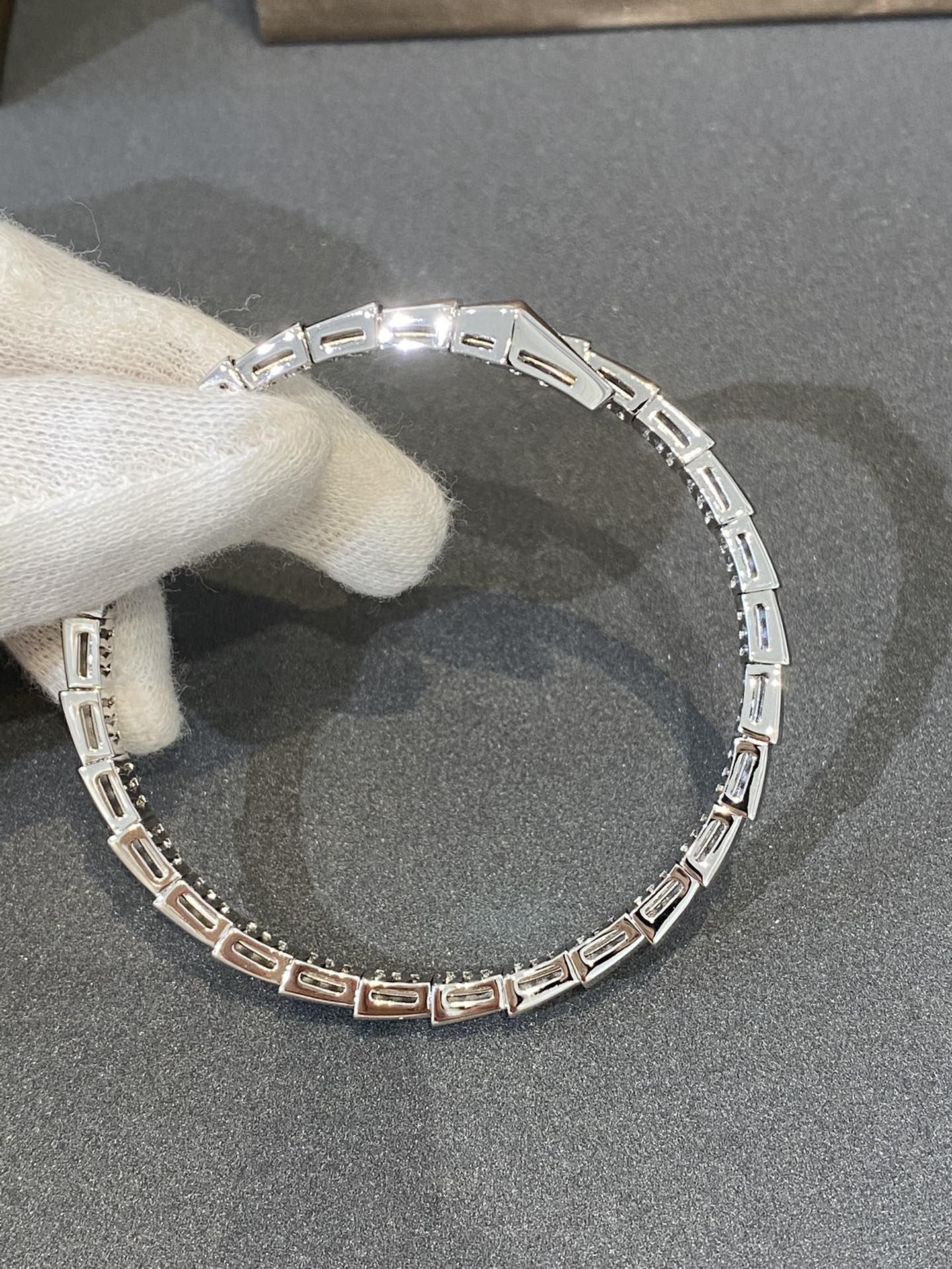 [LuckyStar]SERPENTI ARMBAND DIAMANTEN SILBER