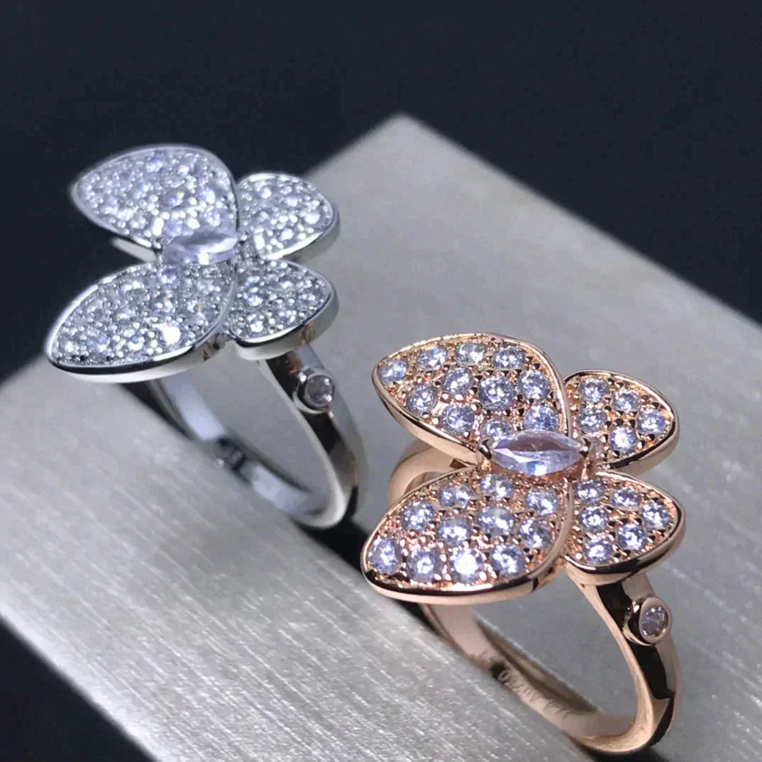 [LuckyStar] SCHMETTERLINGSRING AUS ROTGOLD MIT DIAMANTEN