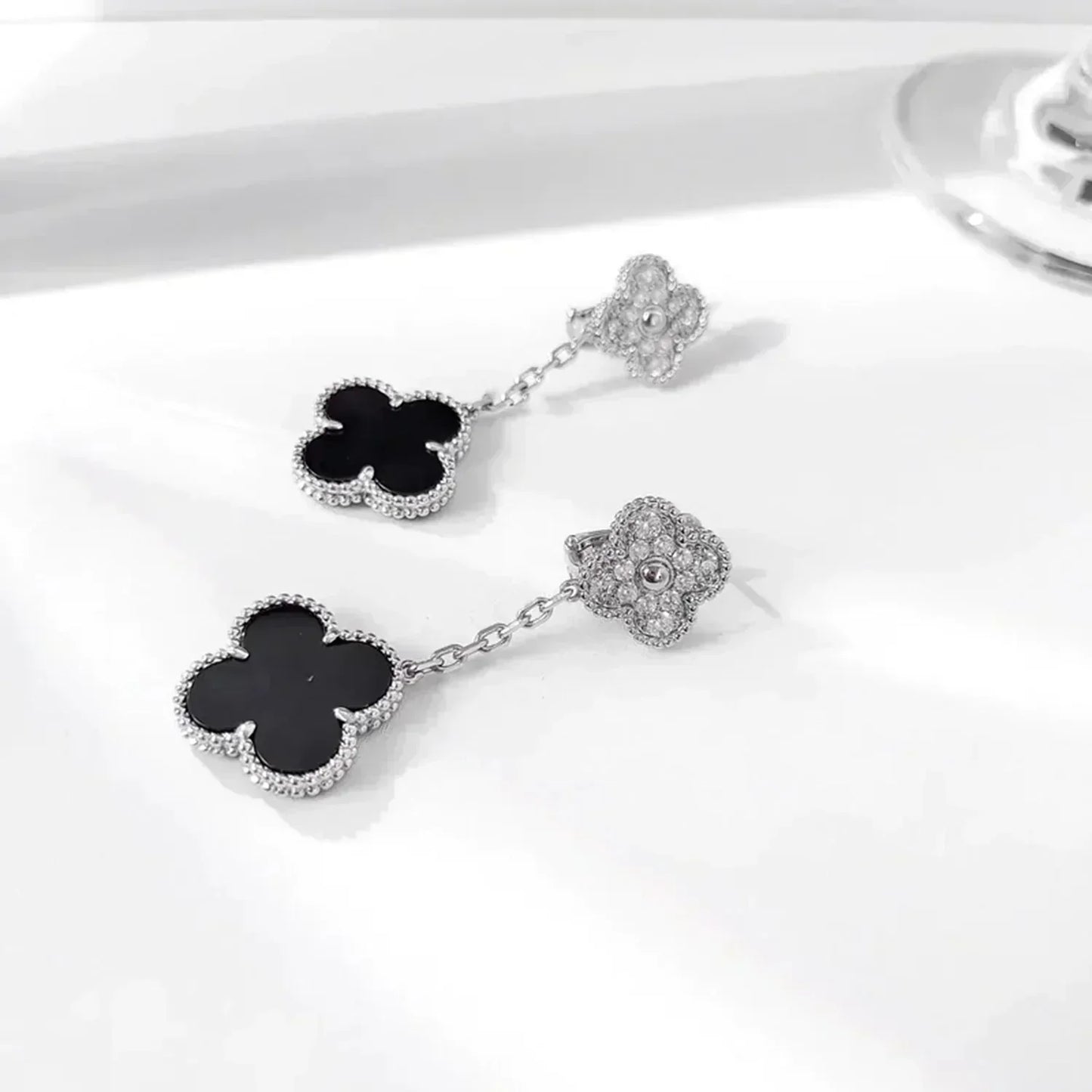 [LuckyStar]CLOVER 2 MOTIVE DIAMANT ONYX OHRRINGE SILBER