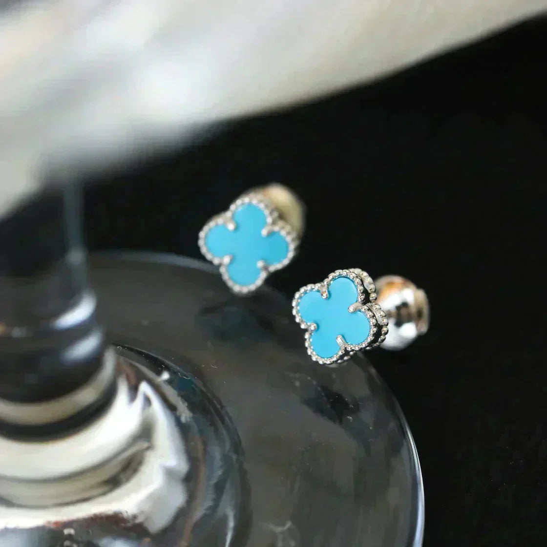 [LuckyStar]CLOVER MINI 9,5MM ONYX OHRSTECKER SILBER