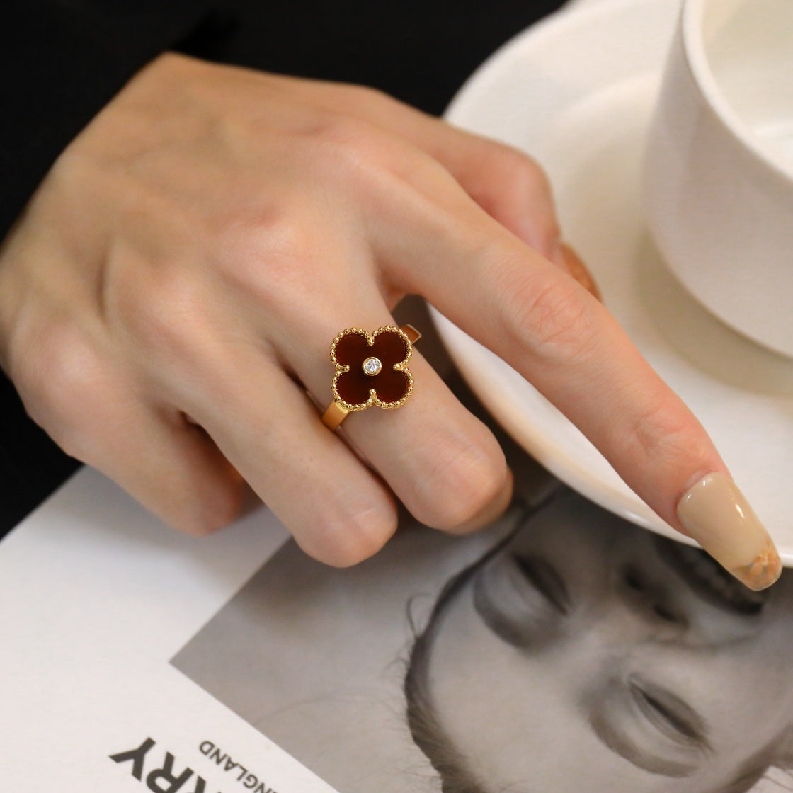 [LuckyStar] KLEEBLATT KARNEOL RING ROSÉGOLD DIAMANT