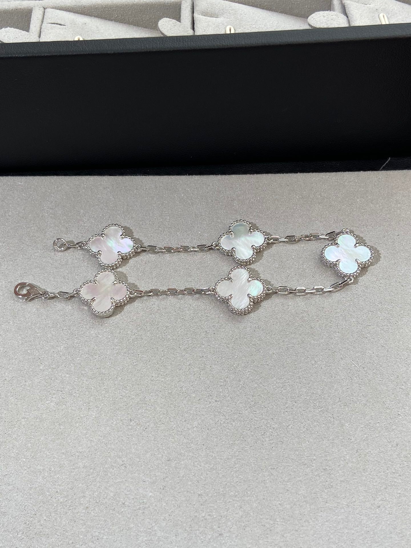 [LuckyStar]CLOVER SILBER MOP 5 MOTIV ARMBAND 