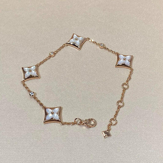 [LuckyStar]Armband aus Roségold mit Sternmotiv und 4 Perlmuttdiamanten