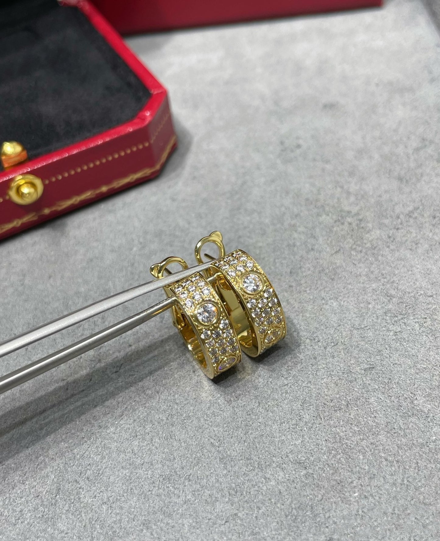 [LuckyStar] LOVE 5,5 MM DIAMANT-OHRRINGE