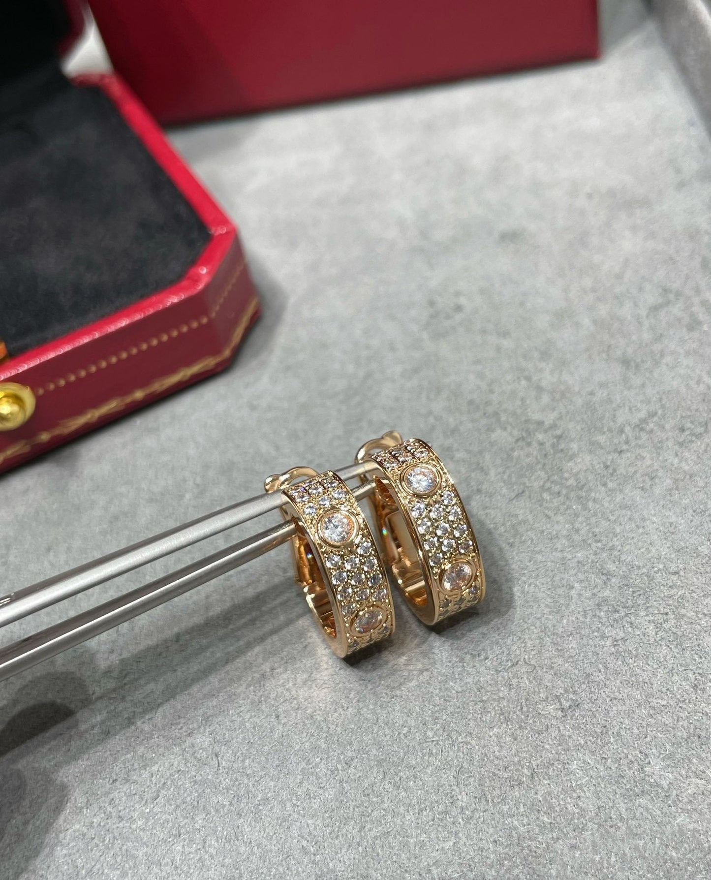 [LuckyStar] LOVE 5,5 MM DIAMANT-OHRRINGE