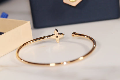 [LuckyStar]IDYLLE GOLD OFFENES ARMBAND MIT DIAMANTEN