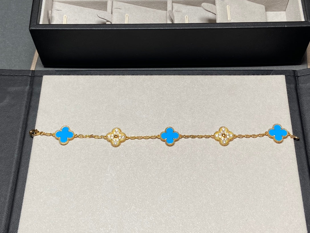 [LuckyStar]CLOVER 5 MOTIV BLAUER CHALCEDON DIAMANT GOLDARMBAND 