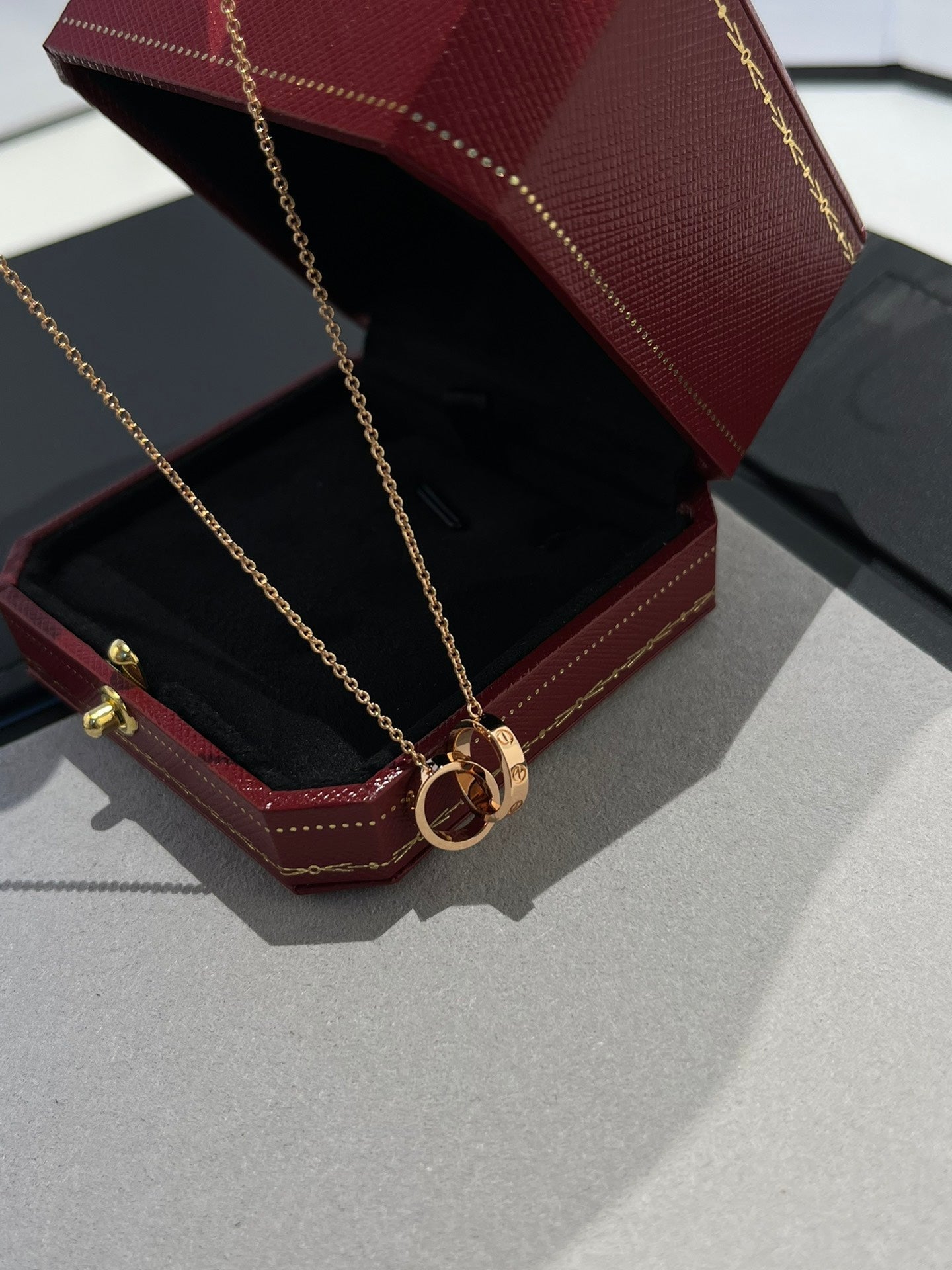 [LuckyStar] LIEBESHALSKETTE DOPPELRING ROSA GOLD 