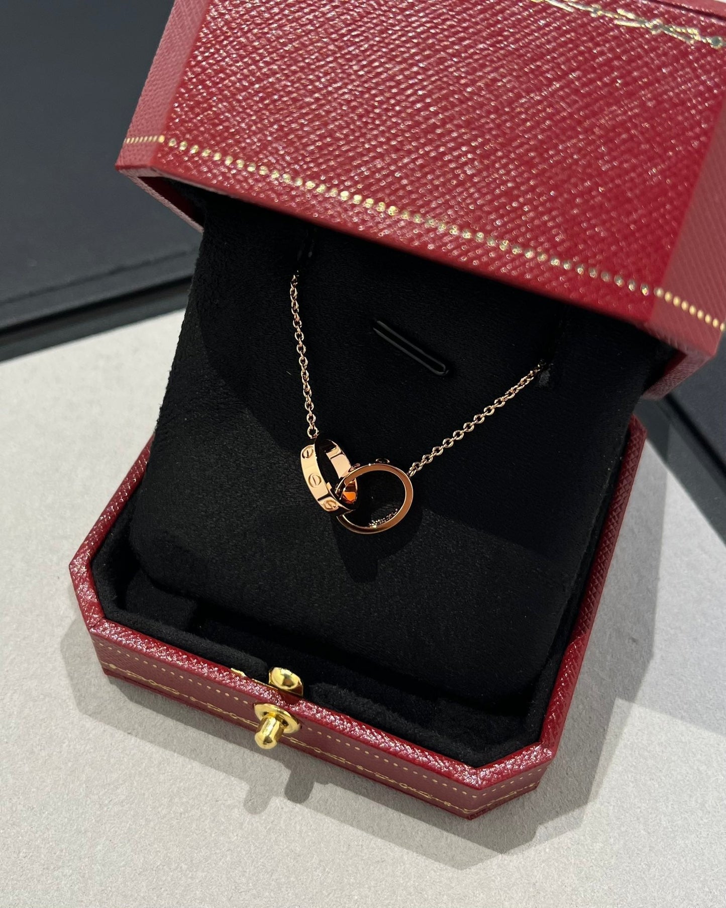 [LuckyStar] LIEBESHALSKETTE DOPPELRING ROSA GOLD 