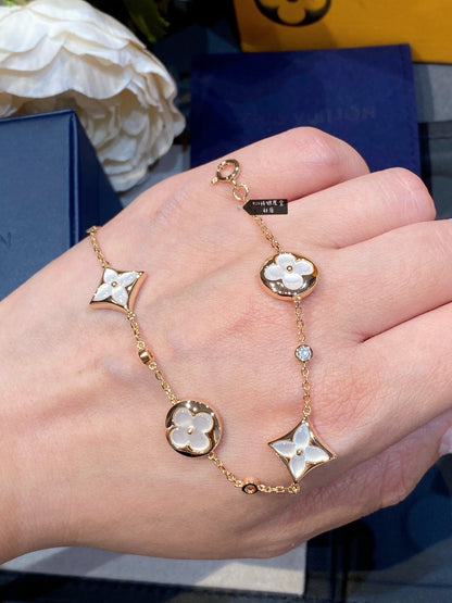 [LuckyStar]Armband mit Stern- und Sonnenmotiv, 4 Motive, Weiß, Perlmutt, Roségold 