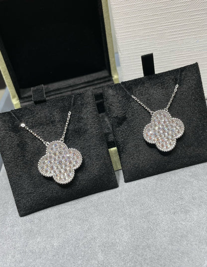 [LuckyStar]CLOVER 25MM GROSSER ANHÄNGER MIT DIAMANTEN
