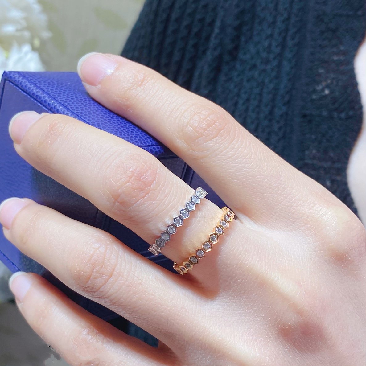 [LuckyStar] BEE LOVE KLEINER RING MIT DIAMANTEN