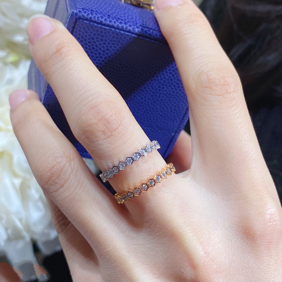 [LuckyStar] BEE LOVE KLEINER RING MIT DIAMANTEN