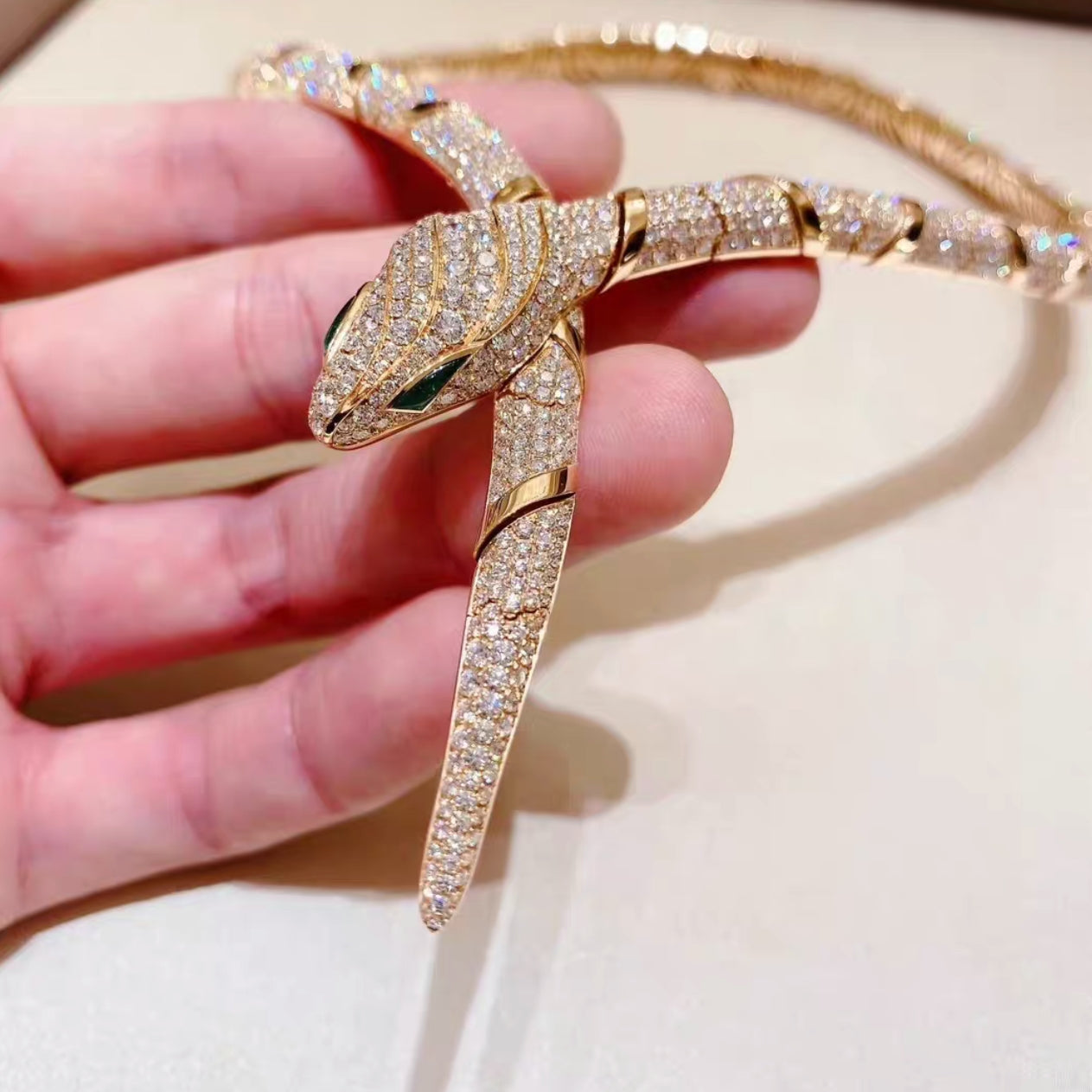 [LuckyStar]HAUTE COUTURE GOLD SERPENTI NECKLACE