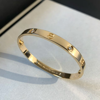 [LuckyStar] LIEBESARMBAND 6,1 MM 4 DIAMANTEN 