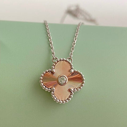 [Aurora]CLOVER 15MM DIAMANT-LASER-HALSKETTE - WEIHNACHTEN 2024 SONDEREDITION