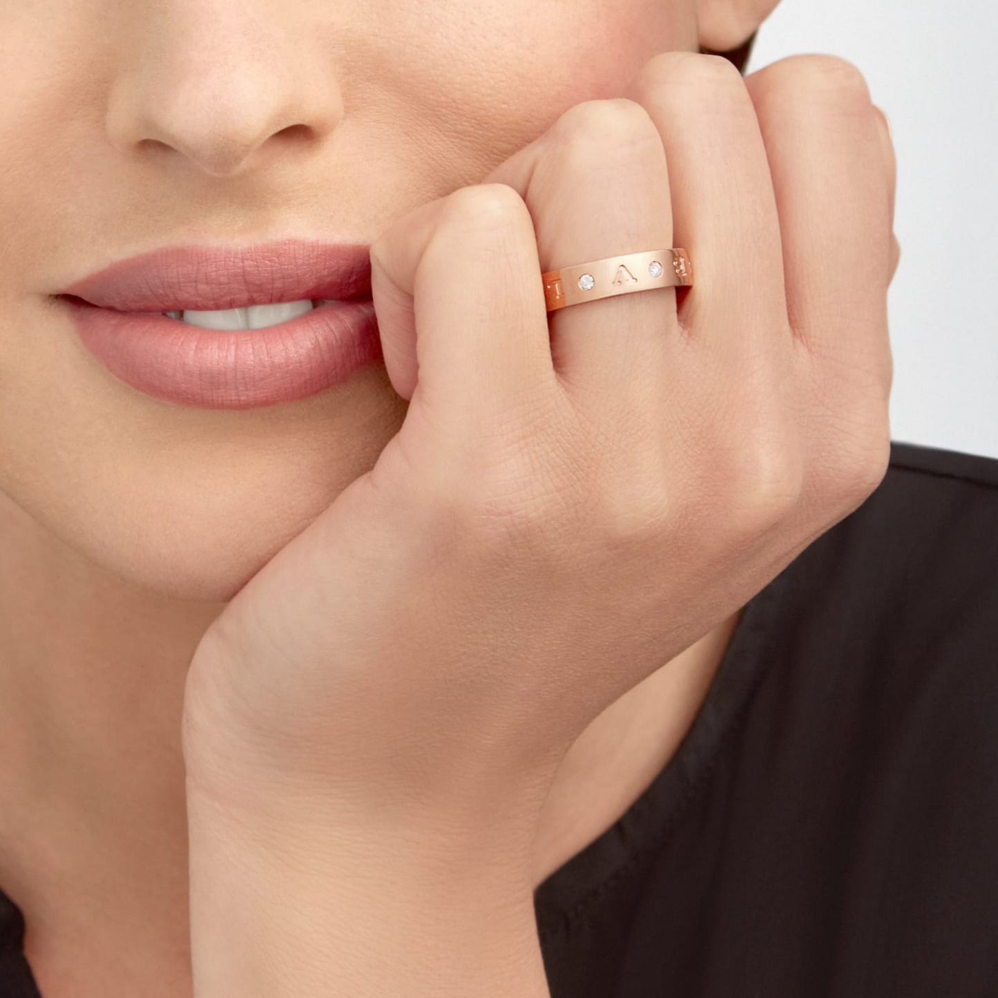 [LuckyStar]ZERO 1 ESSENTIAL ROSÉGOLDRING MIT DIAMANTEN