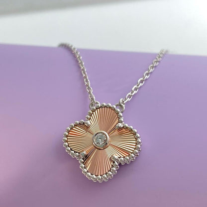 [Aurora]CLOVER 15MM DIAMANT-LASER-HALSKETTE - WEIHNACHTEN 2024 SONDEREDITION