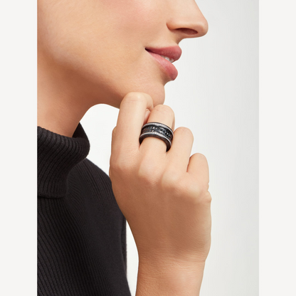[LuckyStar]ZERO 1 ROCK FOUR-BAND BLACK CERAMIC WITH STUDDED SPIRAL AND PAVED DIAMONDS RING