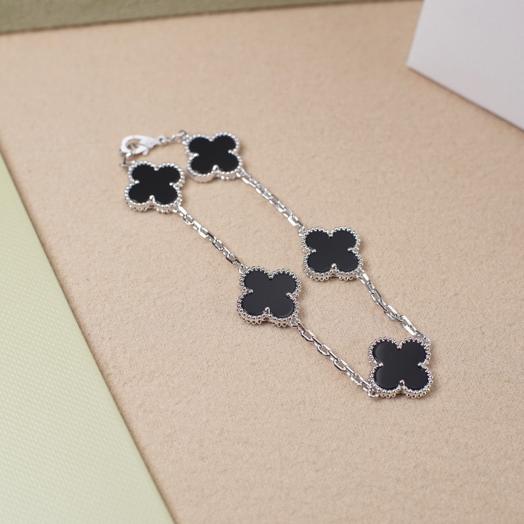 [LuckyStar]CLOVER 5 MOTIV ONYXS ARMBAND SILBER 