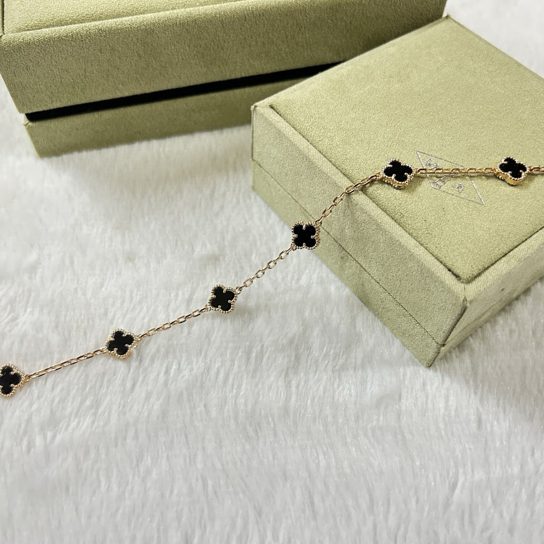 [LuckyStar]CLOVER 6 MOTIF  ONYXS BRACELET