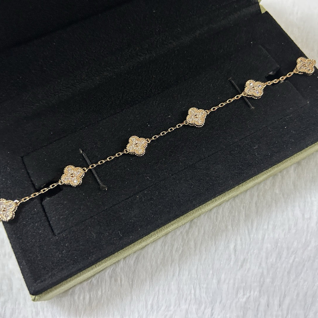 [LuckyStar]CLOVER 6 MOTIF DIAMOND BRACELET