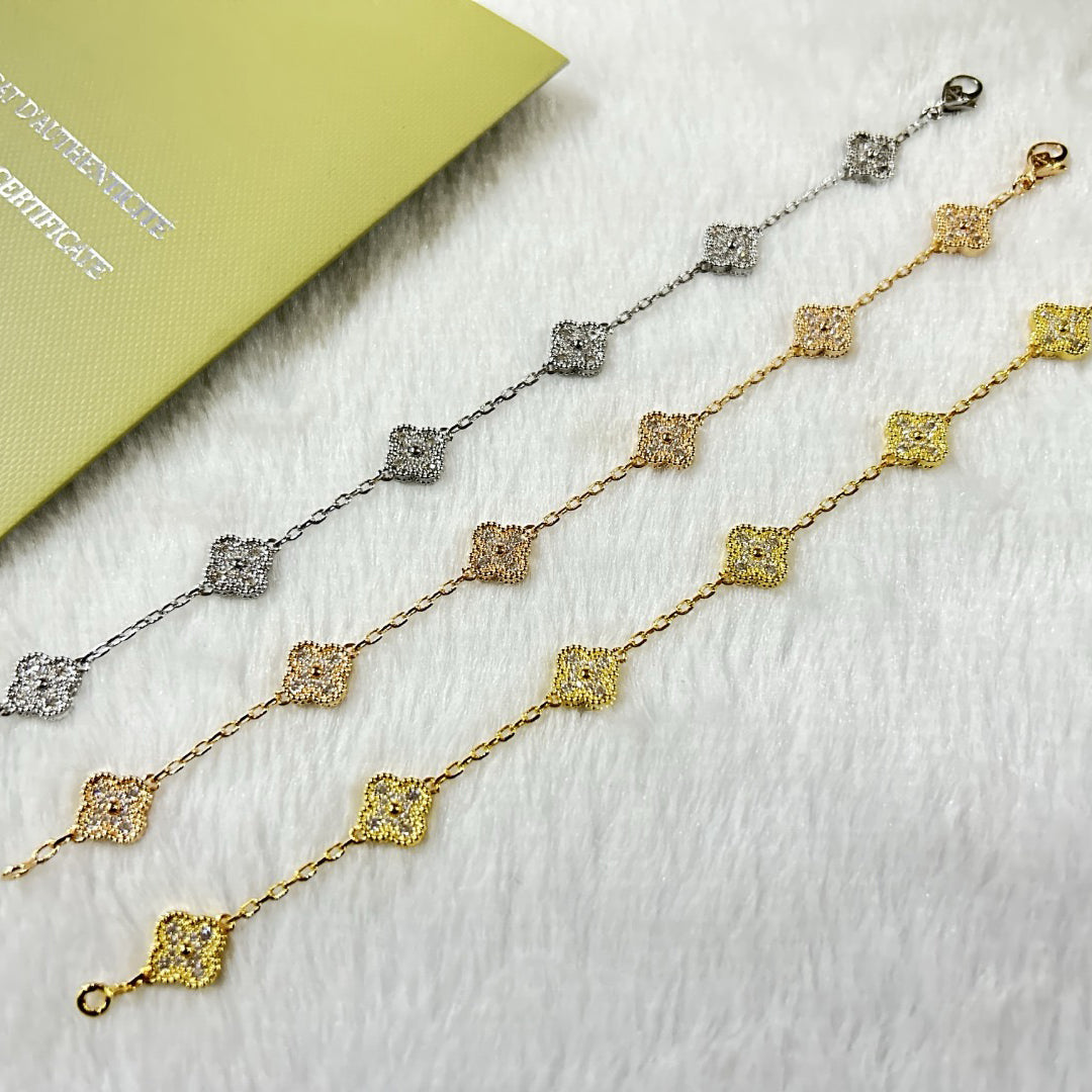 [LuckyStar]CLOVER 6 MOTIF DIAMOND BRACELET