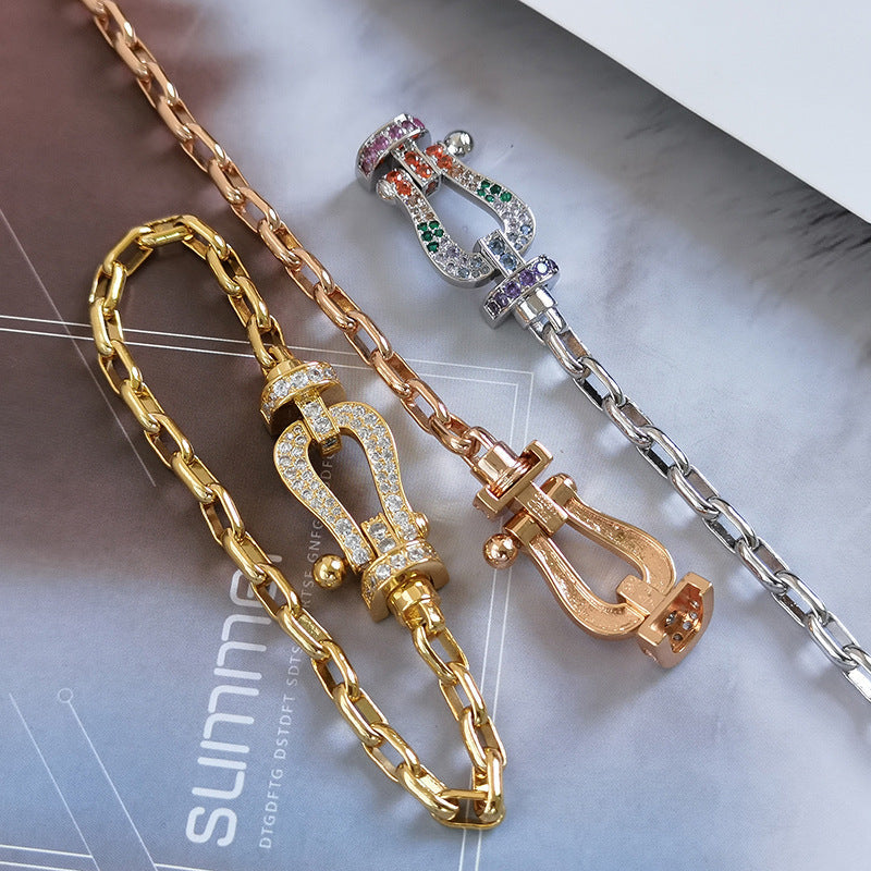 [LuckyStar]FORCE GROSSES METALLARMBAND MIT HUFEISENVERSCHLUSS