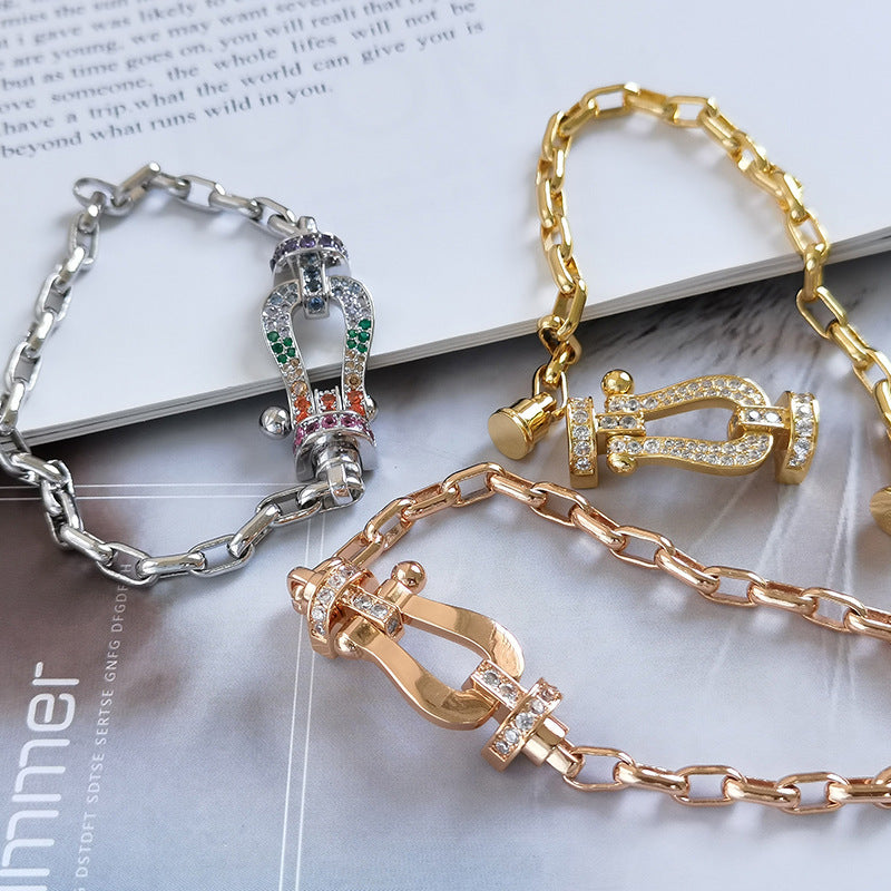 [LuckyStar]FORCE GROSSES METALLARMBAND MIT HUFEISENVERSCHLUSS
