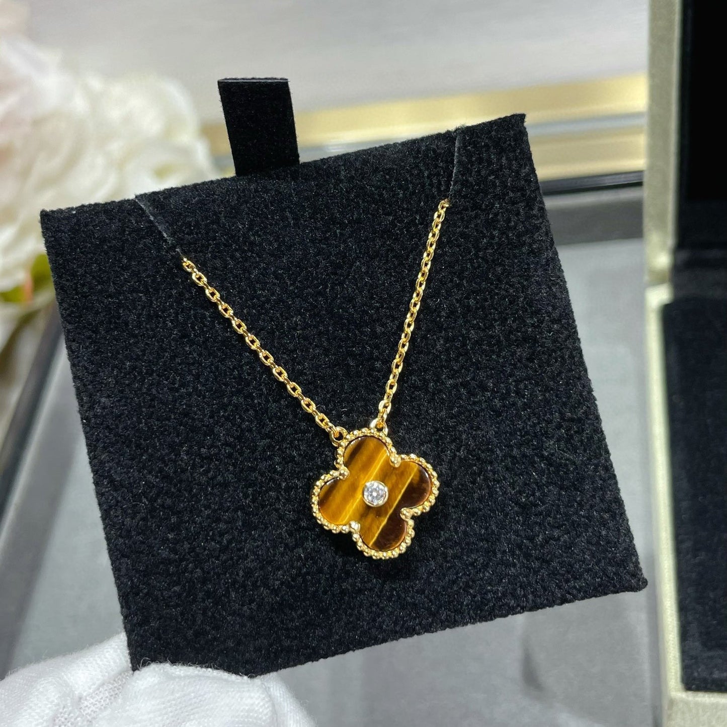 [LuckyStar]CLOVER 15MM DIAMANT UND GELBE TIGERAUGE ACHAT Halskette