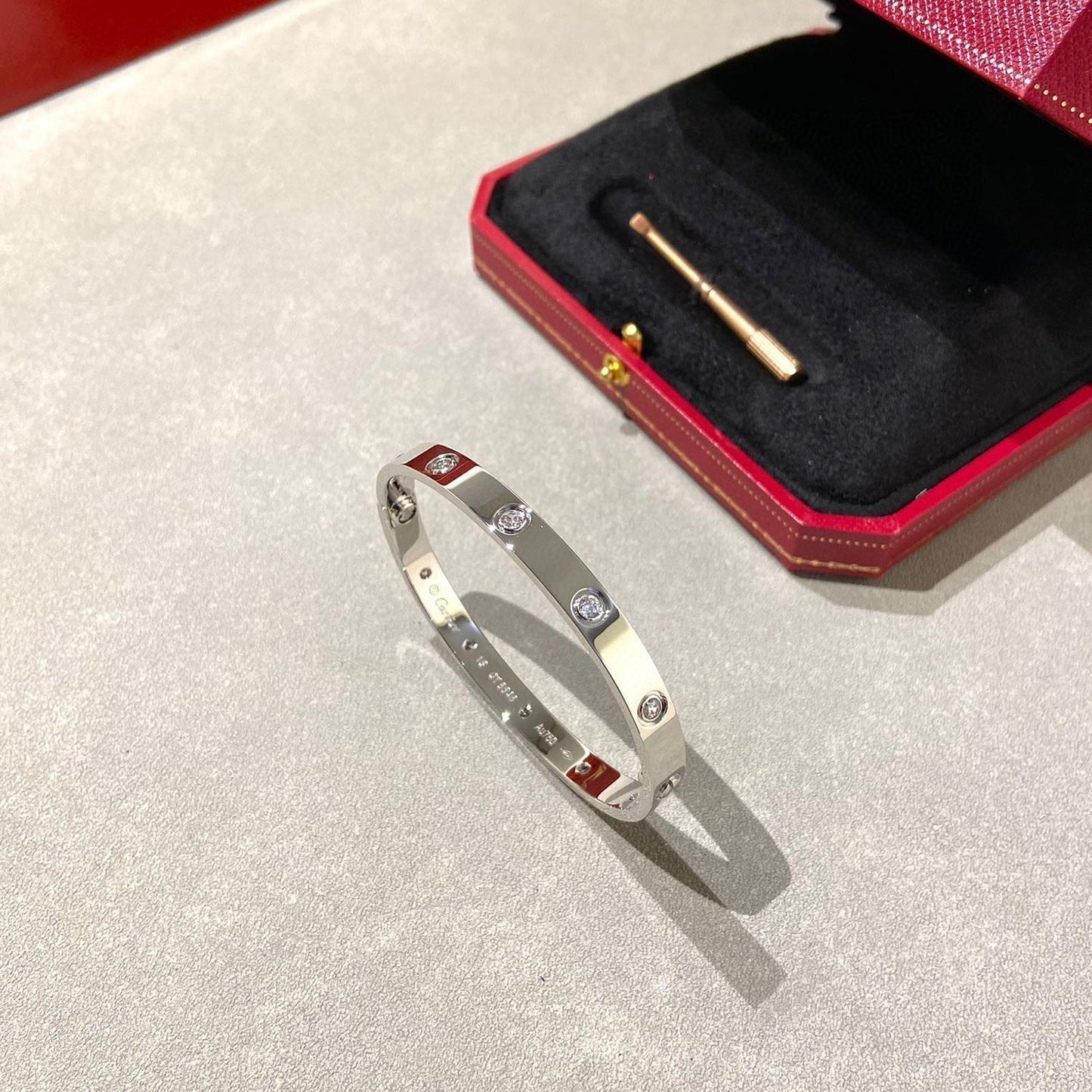 [LuckyStar]Liebesarmband 6,1 mm 10 Diamanten