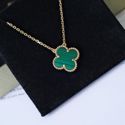 [LuckyStar]CLOVER 15MM MALACHIT EINZELNE BLUMENKETTE